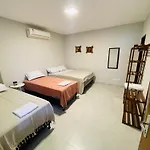 Casa De Aluguel Por Temporada Em Aracaju - Casa Flor